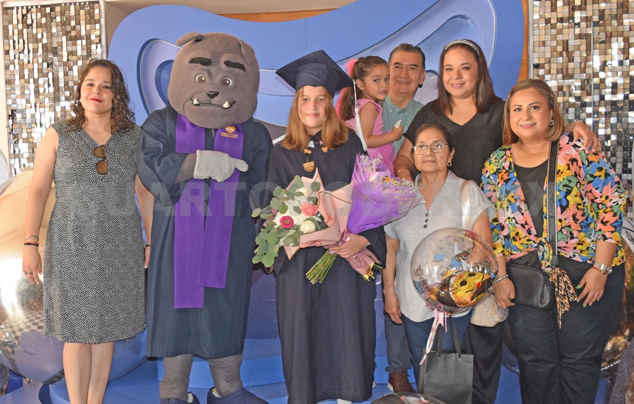 Culminan su educación primaria