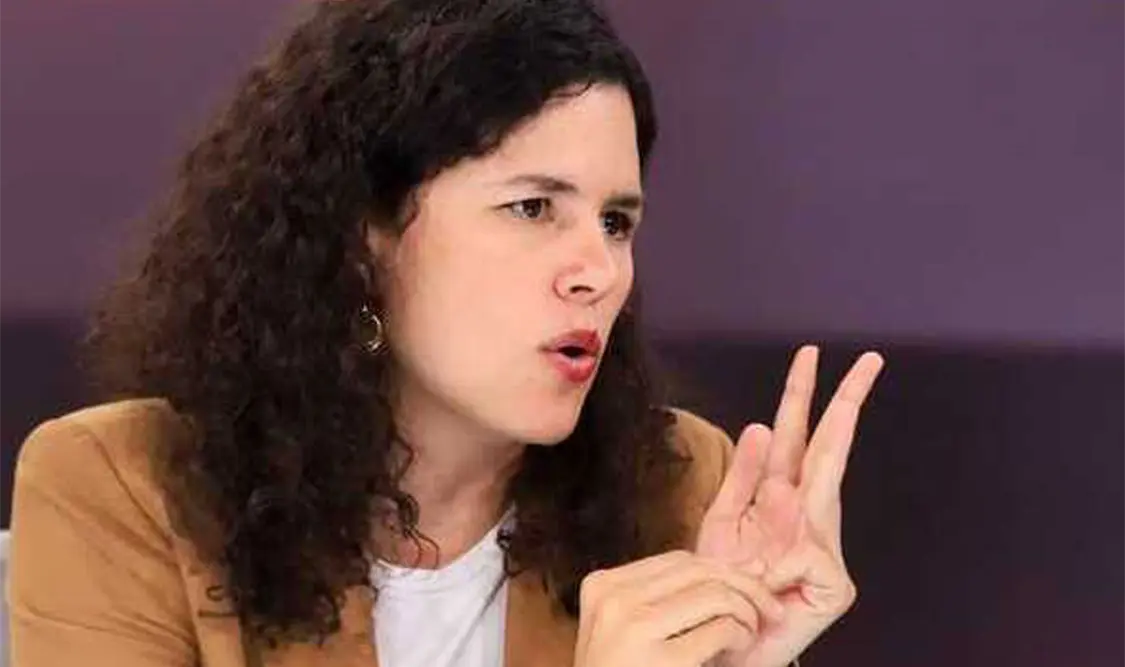 Luisa María Alcalde.