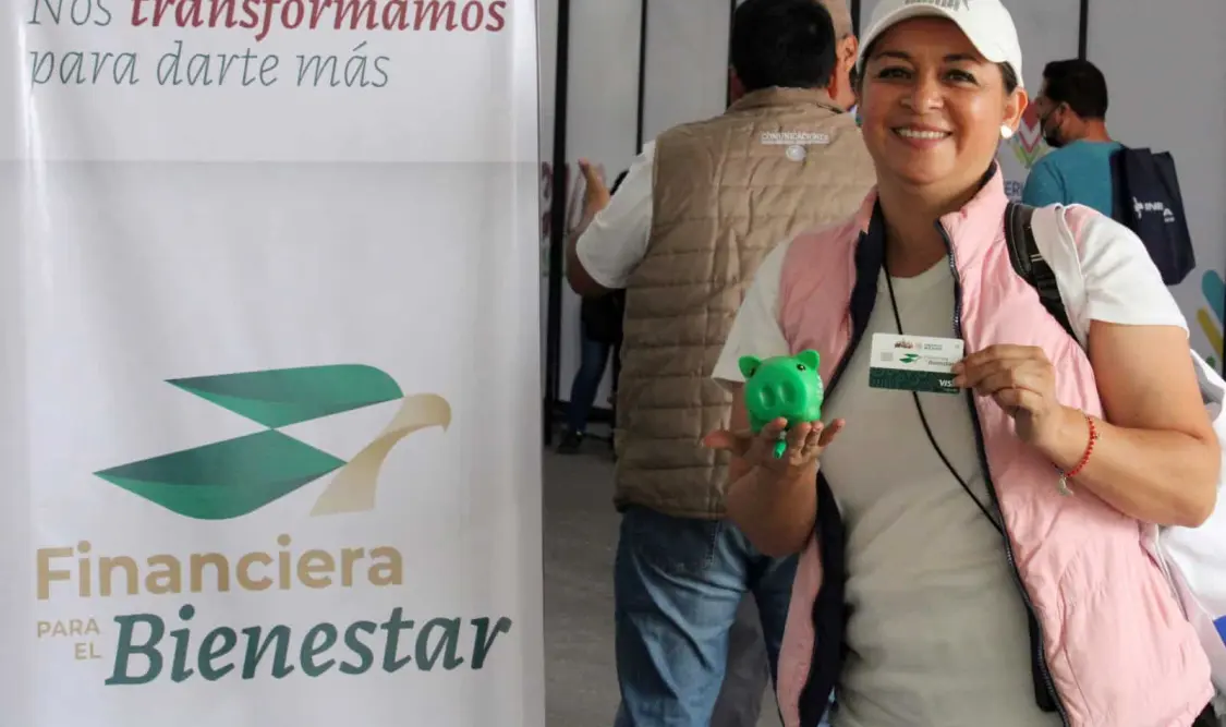 Republicano Schmitt criticó tarjeta FinaBien. Cortesía