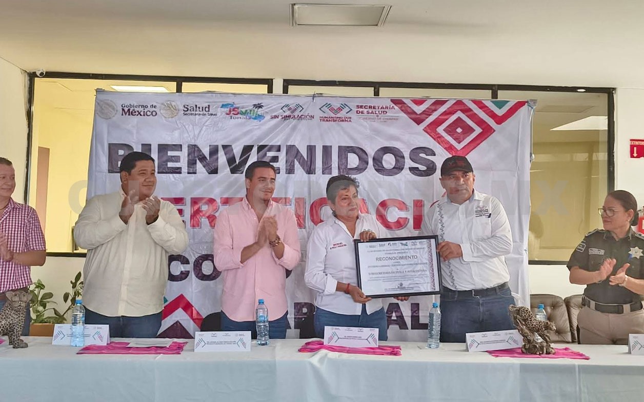 Reconocimientos para dependencia refleja compromiso