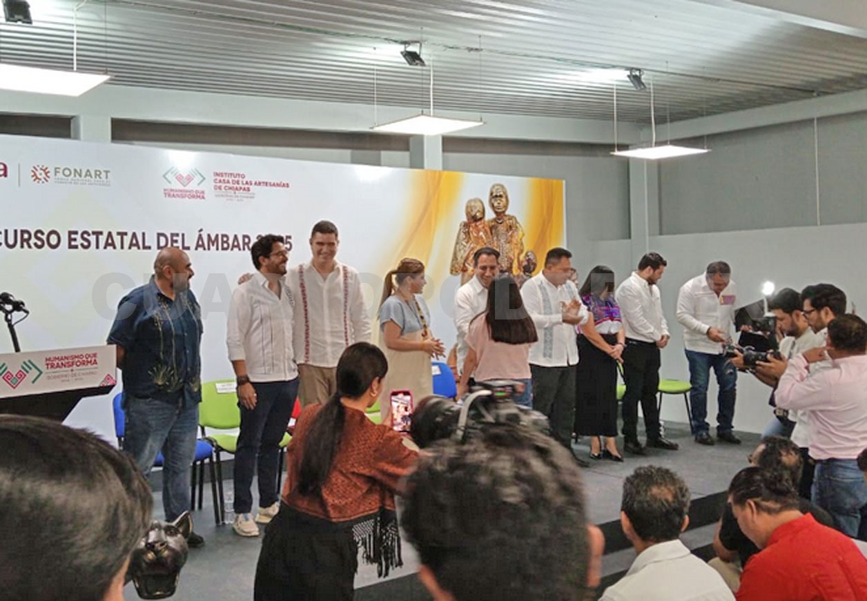 Entregan premios de Concurso de Ámbar