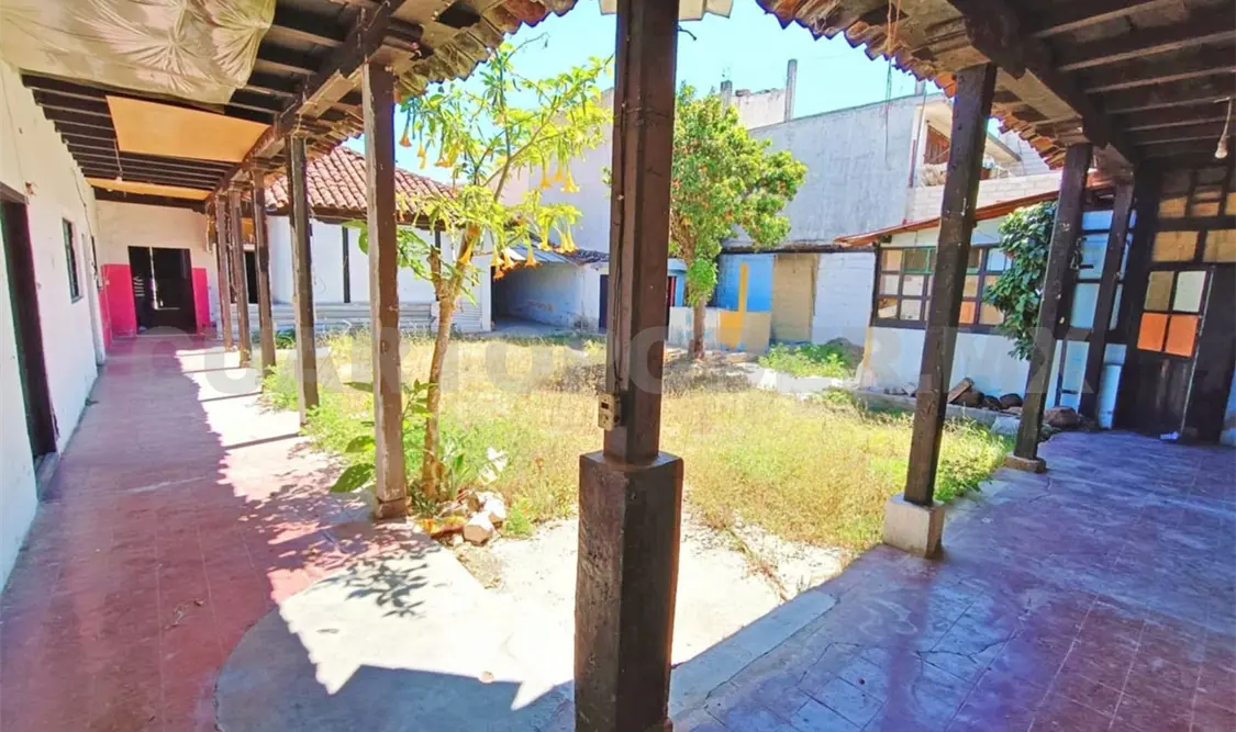 Su patio servía como lugar de encuentro para quienes venían desde lejos a curarse. Manuel Martínez / CP