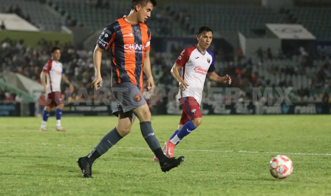 Fernando Ramírez, de los pocos que continúa en Jaguares del torneo anterior, reconoce la deuda existente. Cortesía
