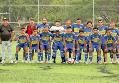Parabrisas Estrella Blanca hundió a Bucanero