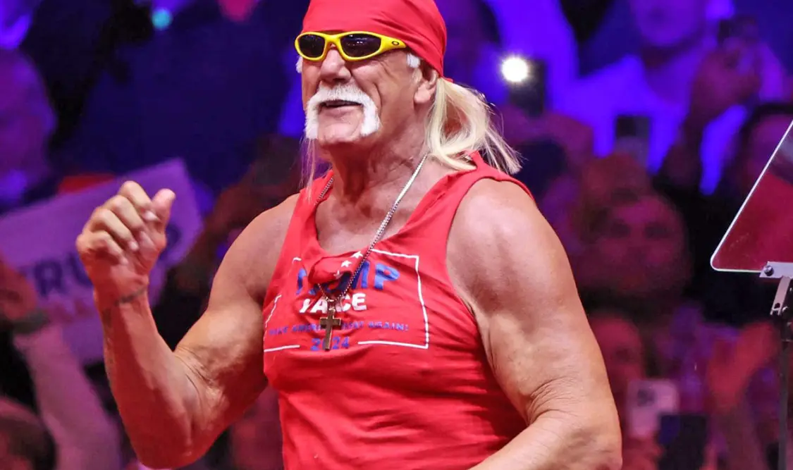 Se convirtió en ídolo luego de más de 30 años de actividad en la empresa luchística. Agencias