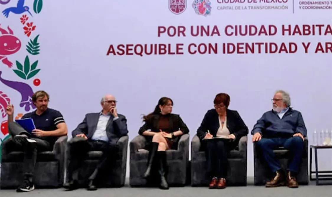 El secretario de Vivienda, Inti Muñoz, explicó que este censo se hará con distintos indicadores. Cortesía