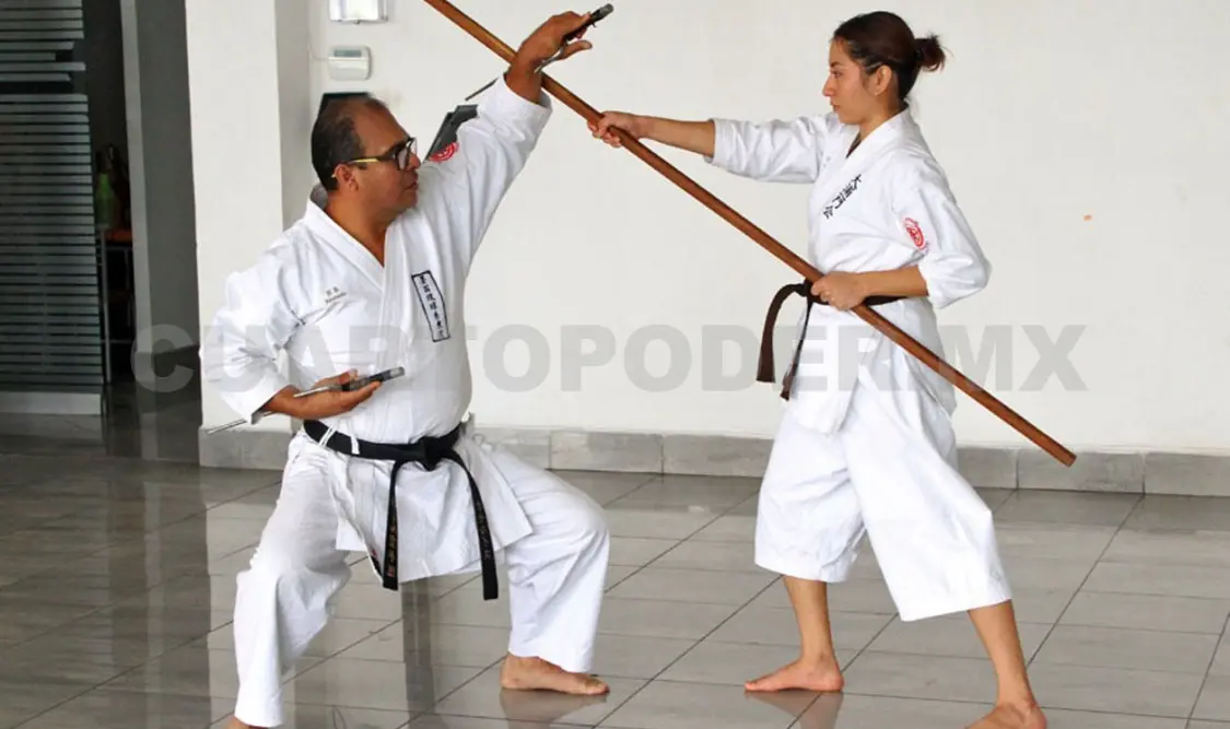 Exhibiciones de katas y manejo de armas tradicionales formaron parte del colorido festival cultural japonés. Cortesía