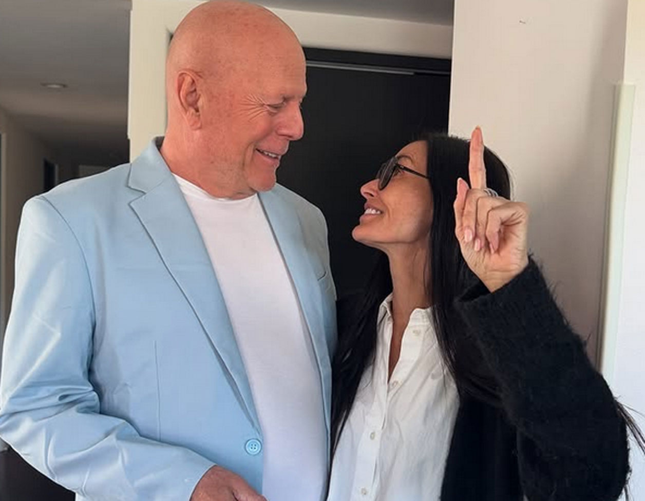 Bruce Willis reaparece bailando