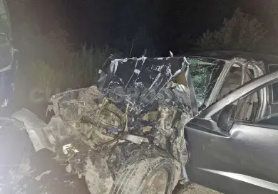 Se estampan en la carretera; hubo varios heridos