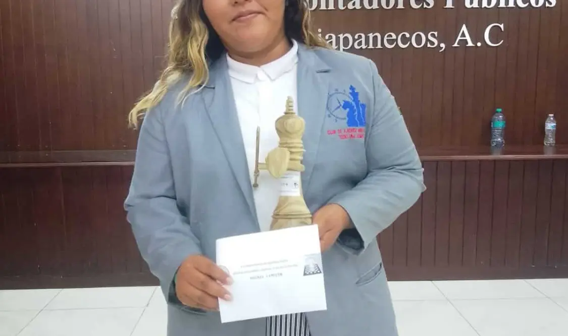 La WFM Sandra Guillén Cristóbal, oriunda de Veracruz, se llevó invicta el Campeonato de Ajedrez Élite Chiapas. Cortesía