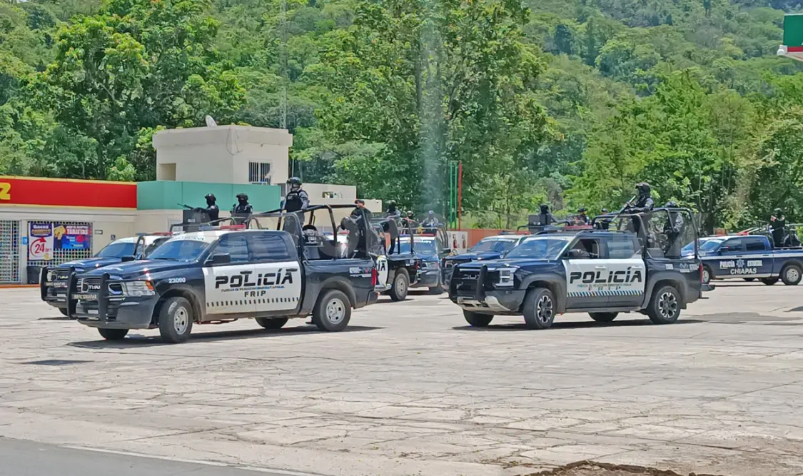 Al parecer sujetos arribaron a bordo de varias camionetas y dispararon directamente contra las instalaciones. Juan Orel / CP