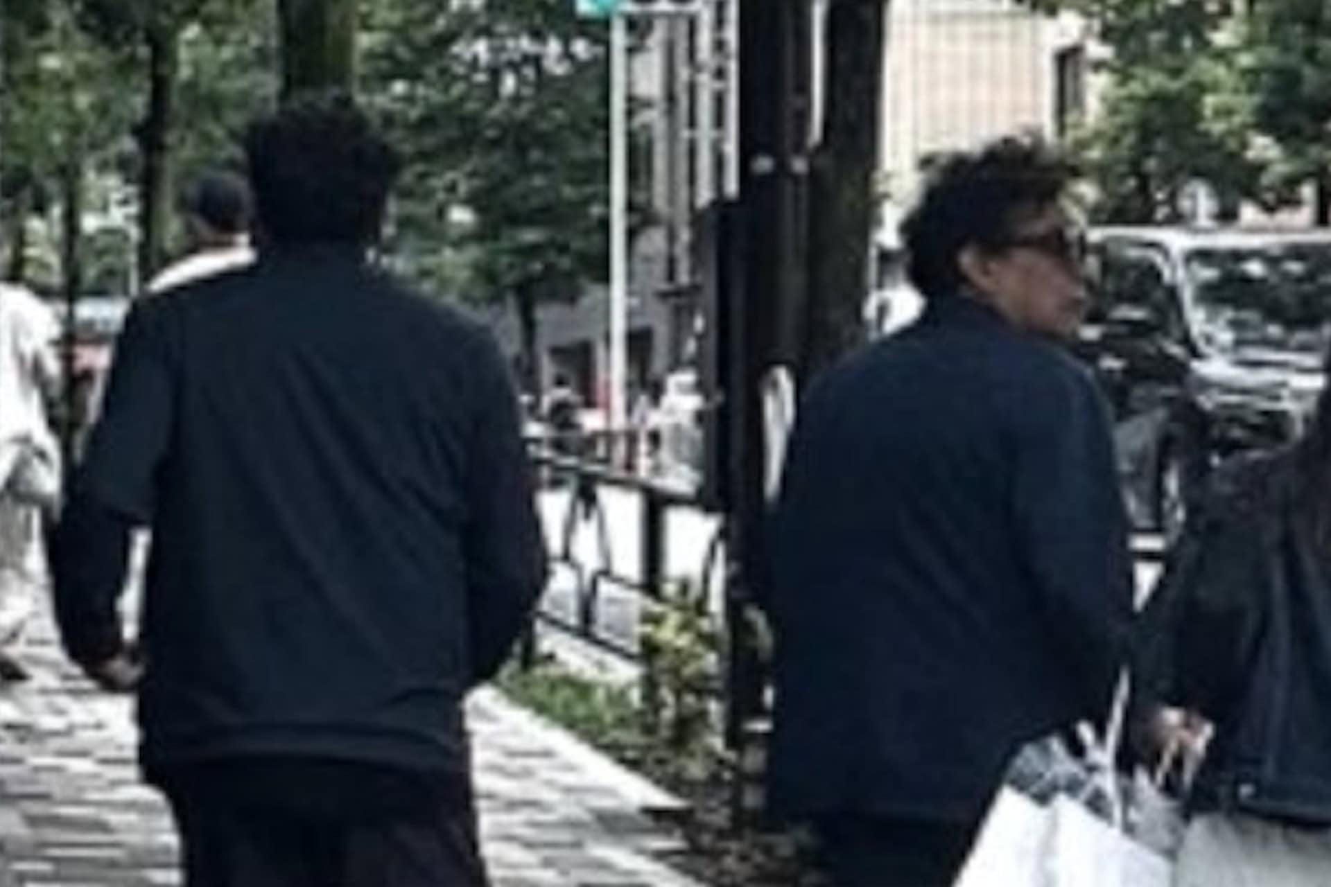 Revelan nuevas imágenes del hijo de AMLO en Tokio