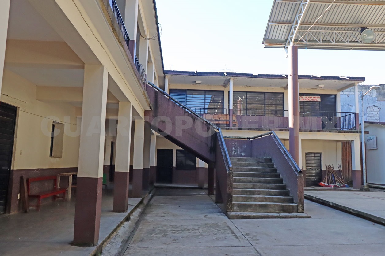 Innovador método reduce rezago en escuela rural