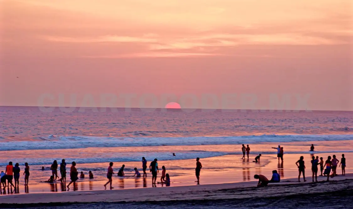 Las playas son espacios con alta afluencia en estas vacaciones de verano. Diego Pérez / CP
