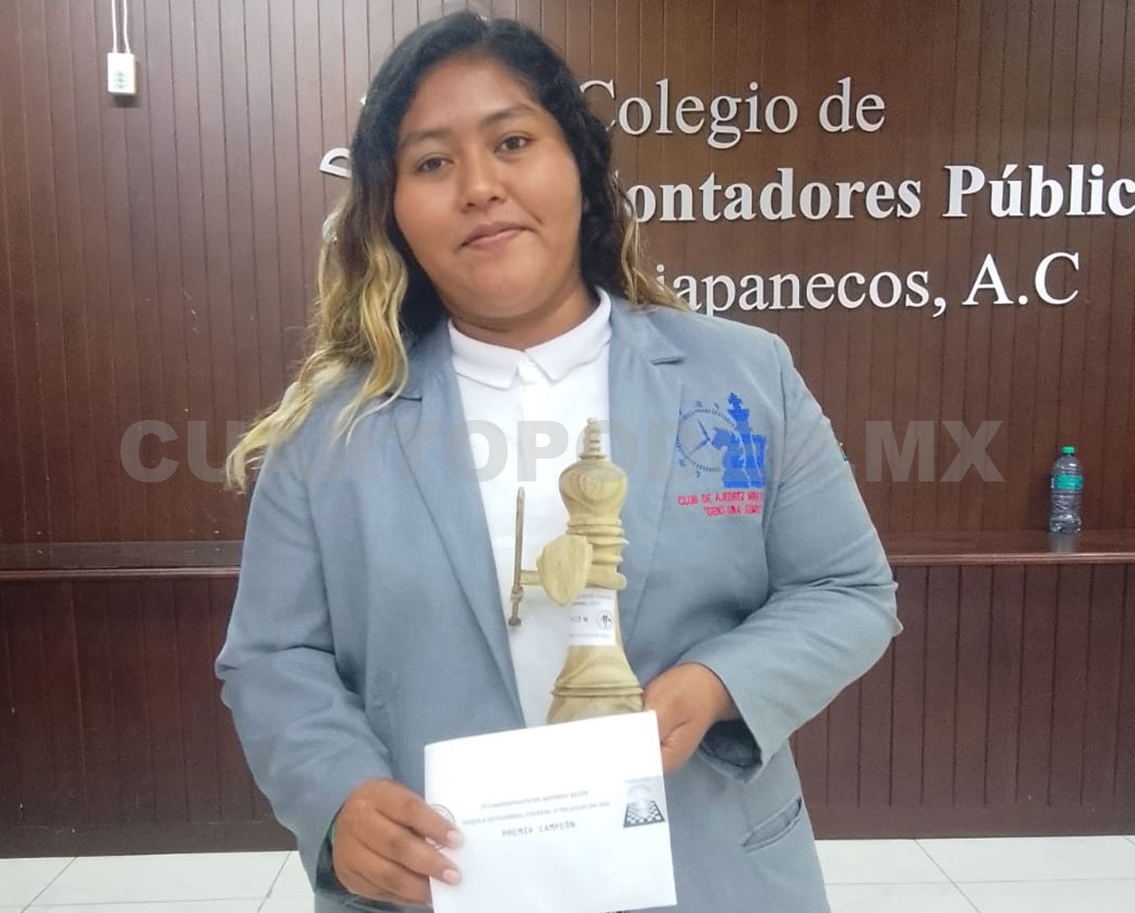 Sandra Guillén se corona reina en Chiapas
