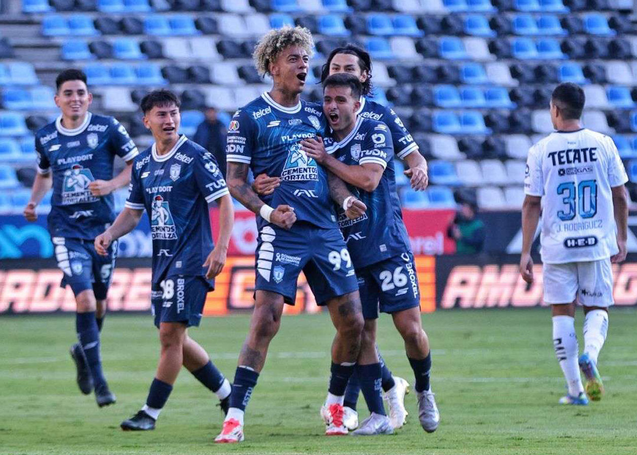 Pachuca toma la cima del Apertura 2025