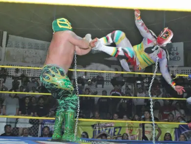 Máscara Sagrada protagoniza brutal combate