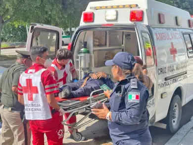Le da un preinfarto mientras iba en su motocicleta