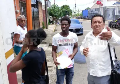 INM viola orden de juez y discrimina a haitiano