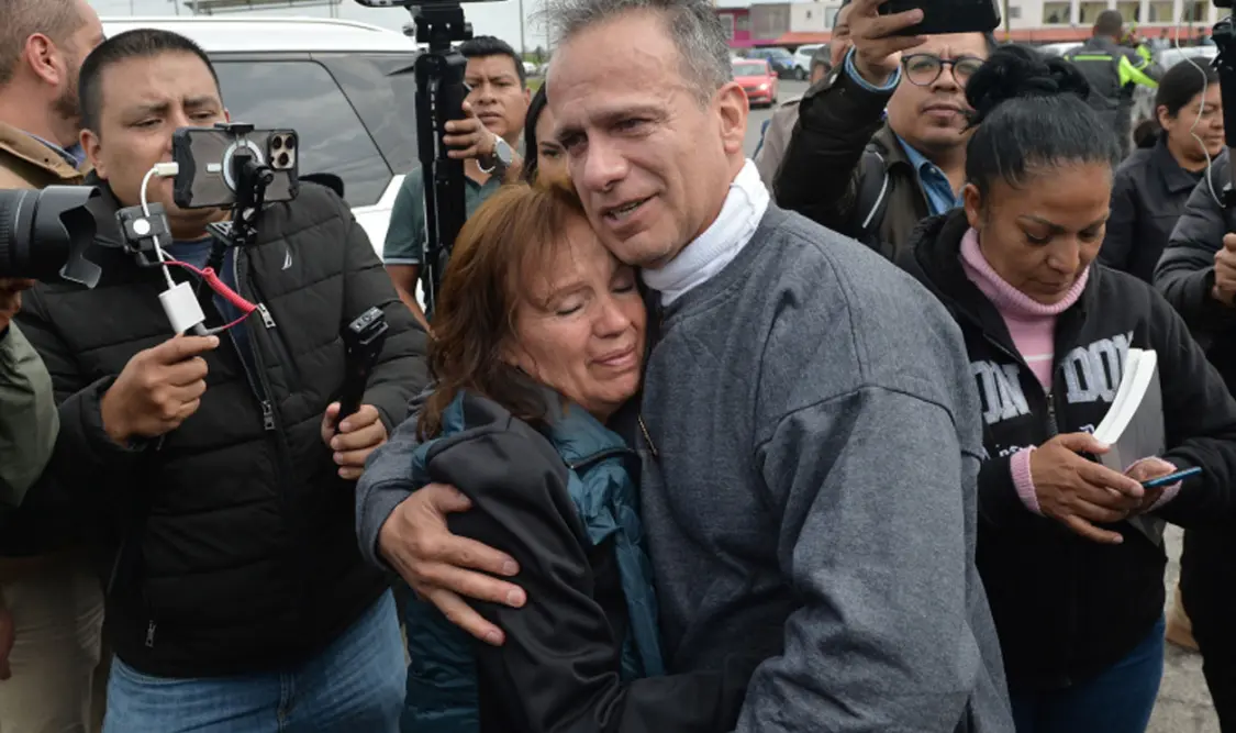 Absuelven a Israel Vallarta tras casi 20 años preso