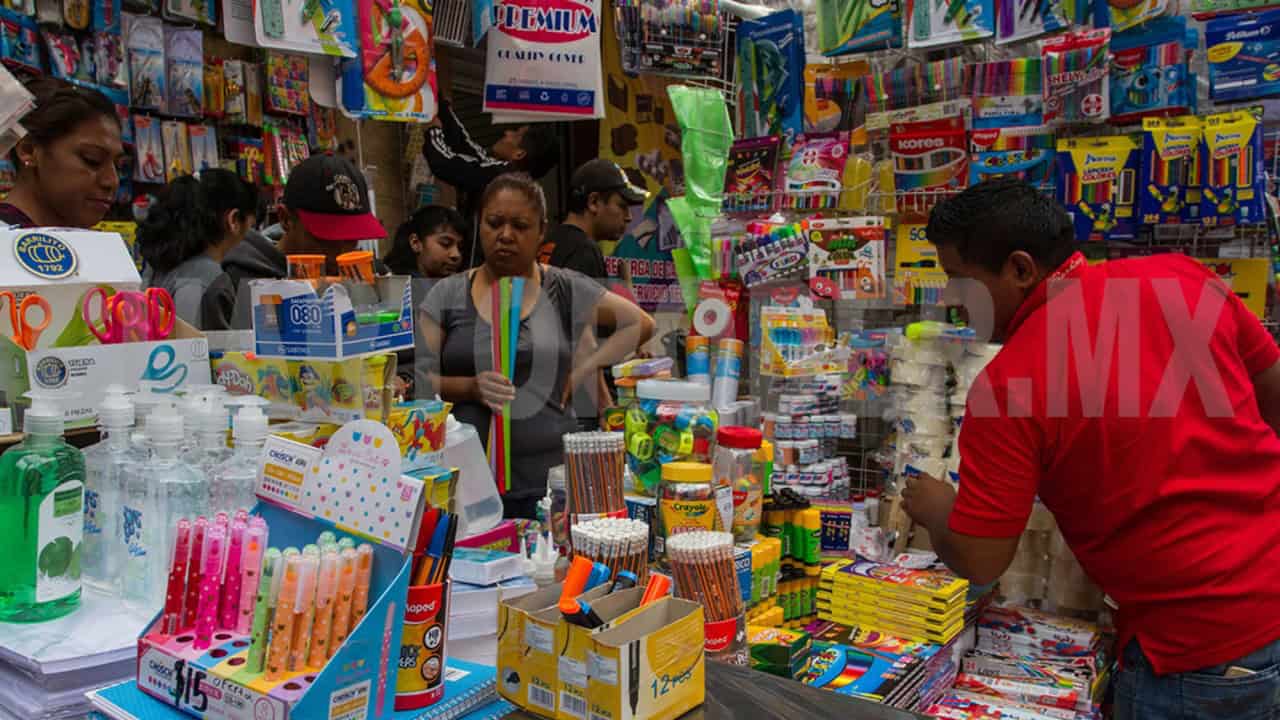 Profeco lanza Feria Regreso a Clases 2025 con descuentos de hasta 50 %