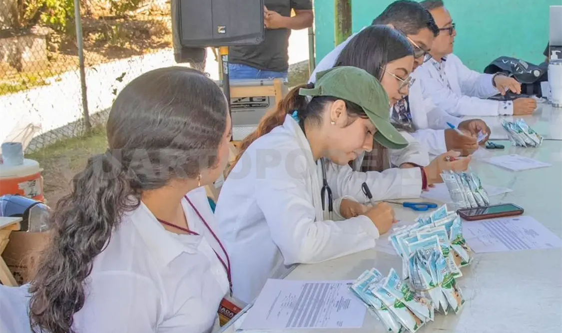 Aspecto de la intervención entre habitantes de la región con alta marginación. CP