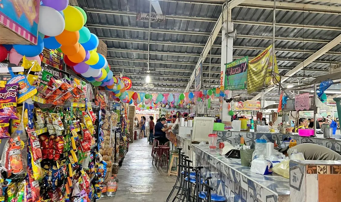 Aspecto de las actividades realizadas en el mercado. CP.