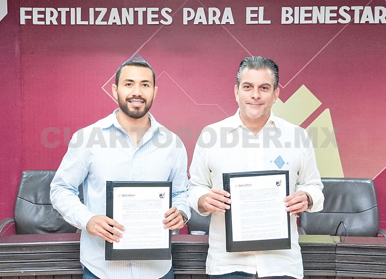 Encabeza Yamil firma de Convenio de Fertilizantes