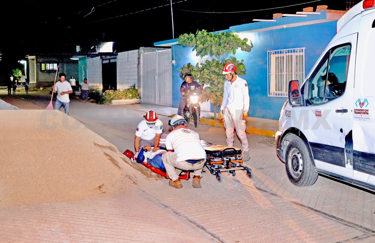 Pierde el control por arena suelta