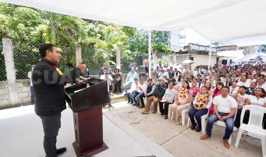 Ramírez Aguilar en un gira de trabajo por la zona fronteriza de Chiapas. Cortesía