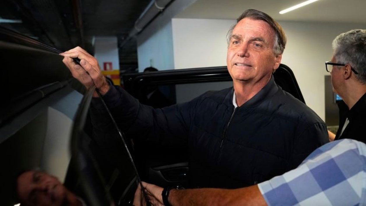 Jair Bolsonaro a prisión domiciliaria