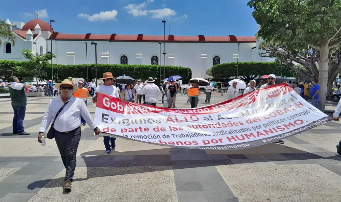 Los docentes realizaron una movilización este lunes. CP