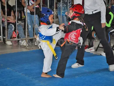 Gladiadores se lleva los máximos honores