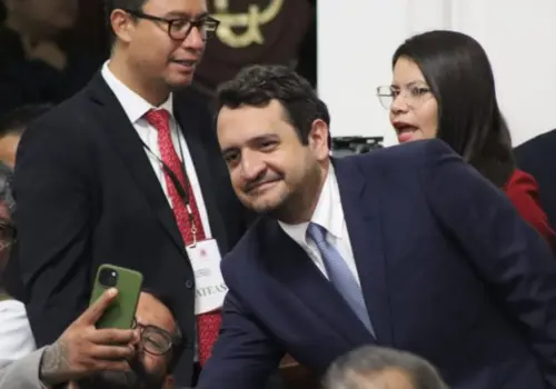 Mis adversarios mandaron espías a mis vacaciones
