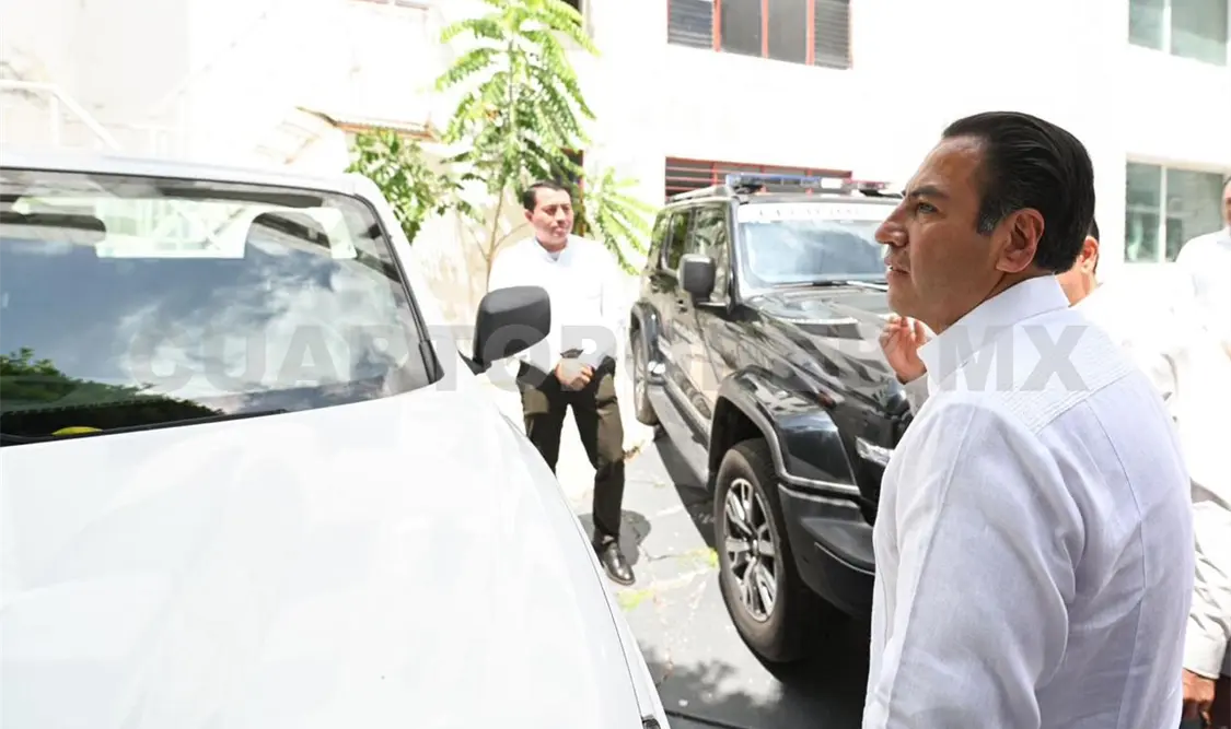 El mandatario realizó la entrega de patrullas. Cortesía