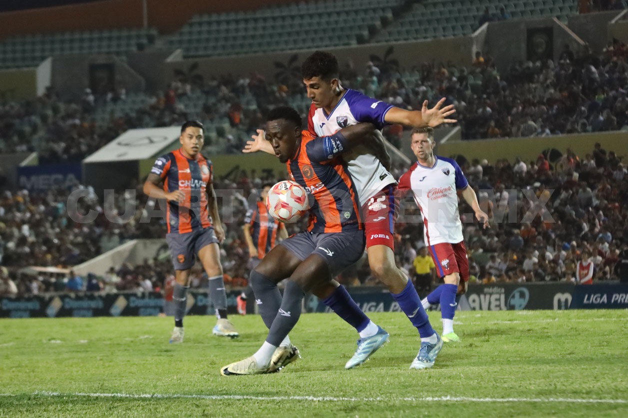 Jaguares cierra pretemporada en Chiapas
