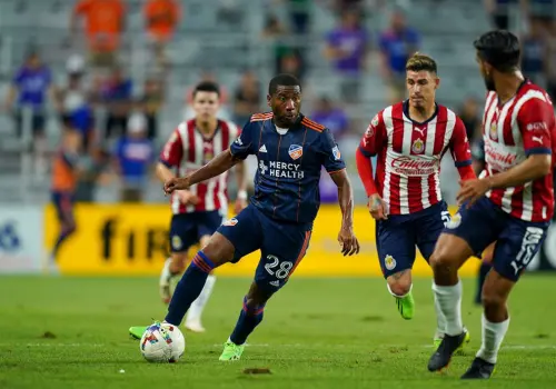 Mozo confía en que Chivas romperá la malaria