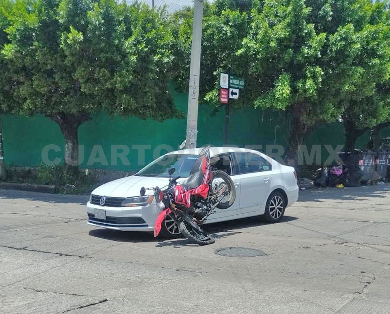 Por corte de circulación motocicleta se estampa