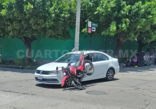 Por corte de circulación motocicleta se estampa