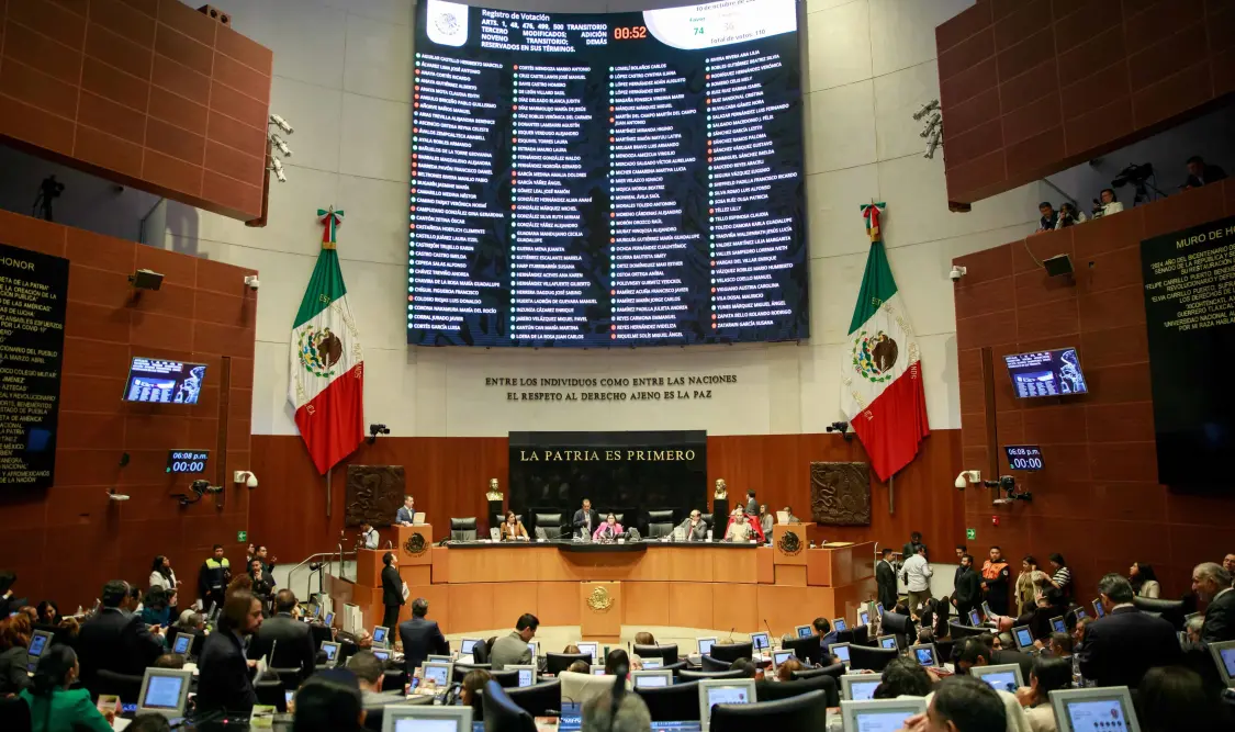 El Senado de la República alista los preparativos para la sesión solemne. Cortesía