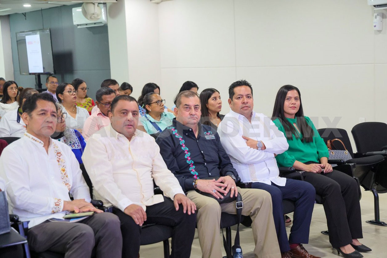 Presentan mapa curricular a preparatorias particulares