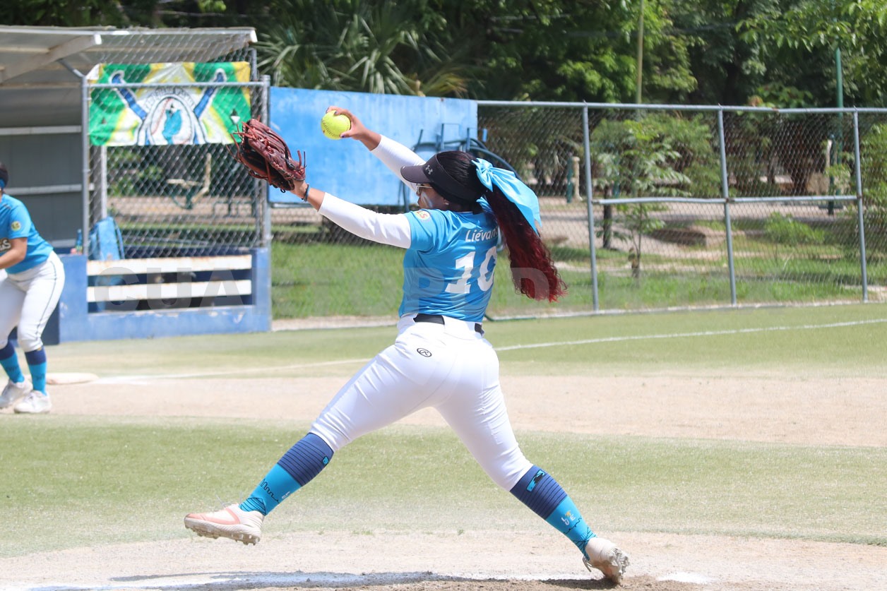 Novenas cierran la jornada 3