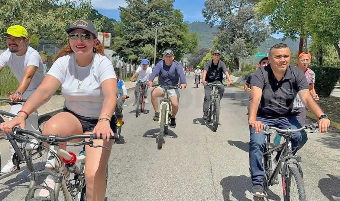 Niños, jóvenes y adultos disfrutaron el recorrido en bicicleta o trotando por las principales calles. Cortesía