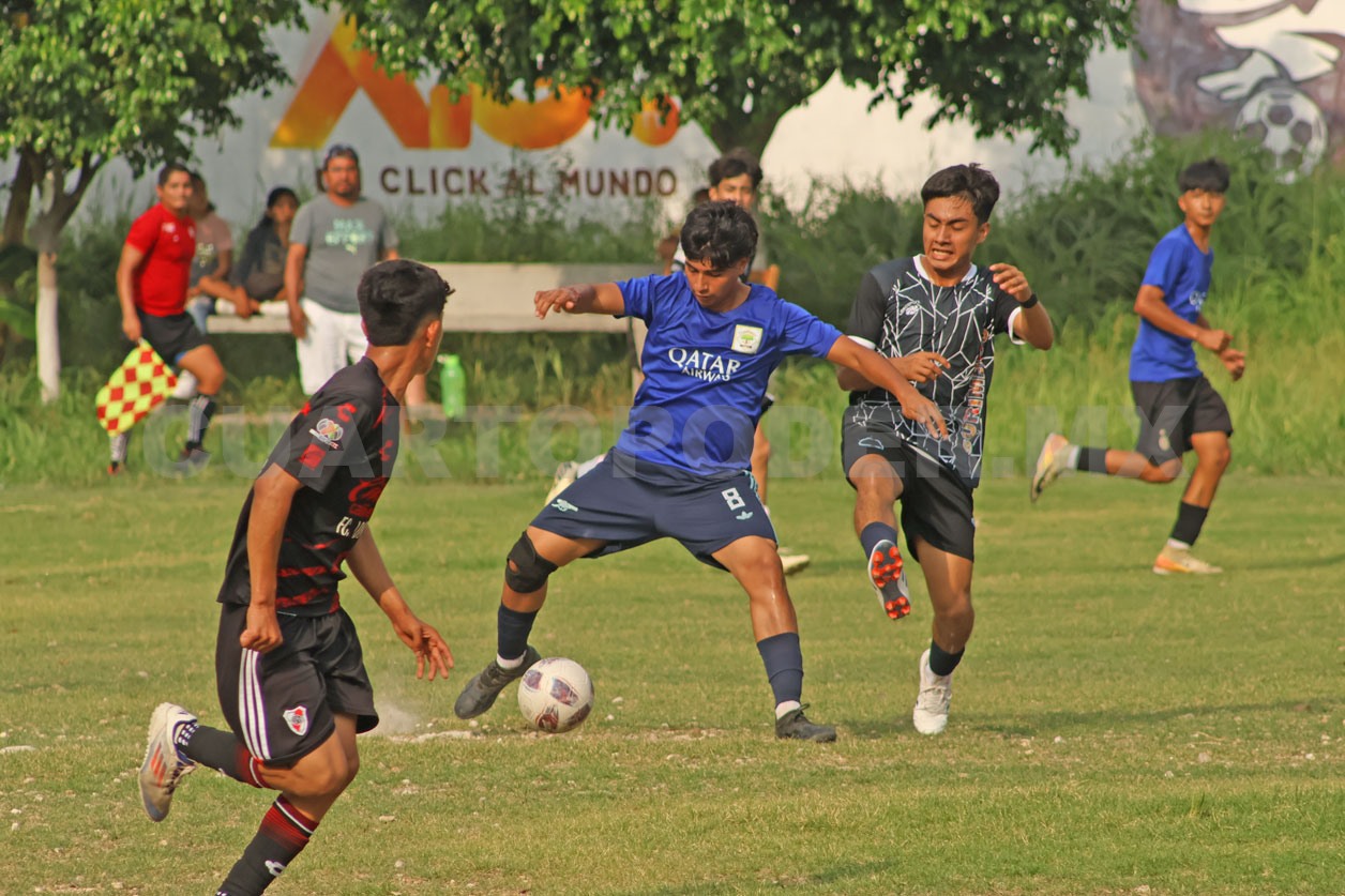 Amigos FC se corona en Los Pájaros