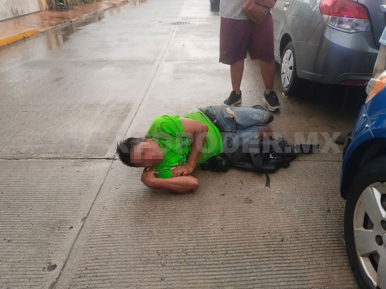 Dos heridos a machetazos en cantina; un detenido
