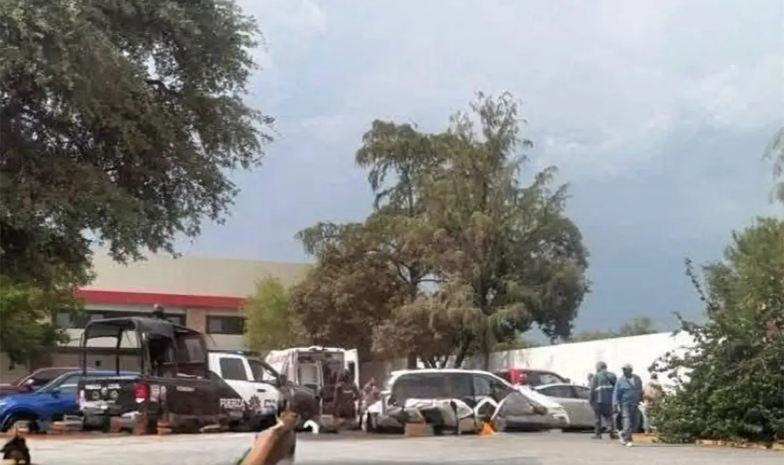 Atacan a balazos a funcionario de Linares