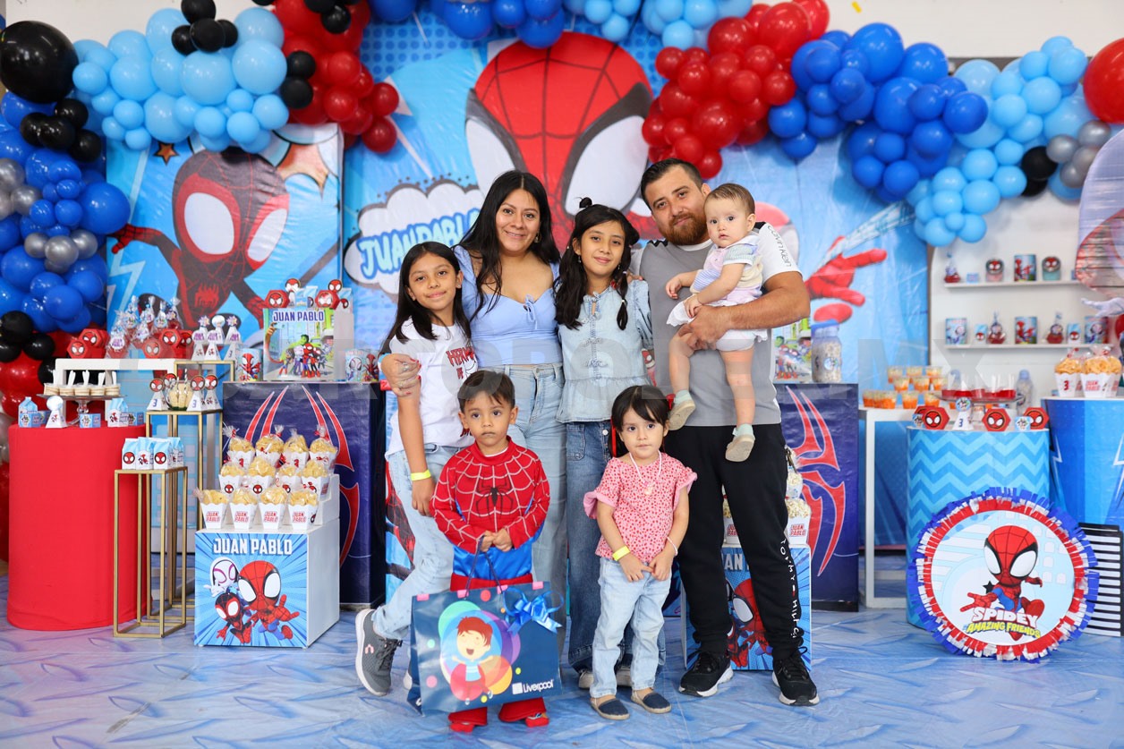 Juan Pablo cumplió 3 años