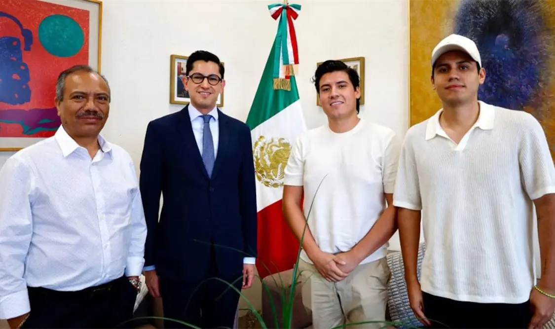SRE recibe a hermanos detenidos en Alligator
