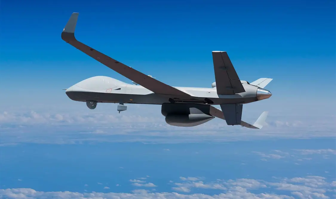 “Es un dron que vuela a petición específica de alguna institución del gobierno mexicano”, dijo Harfuch sobre aeronave. Cortesía
