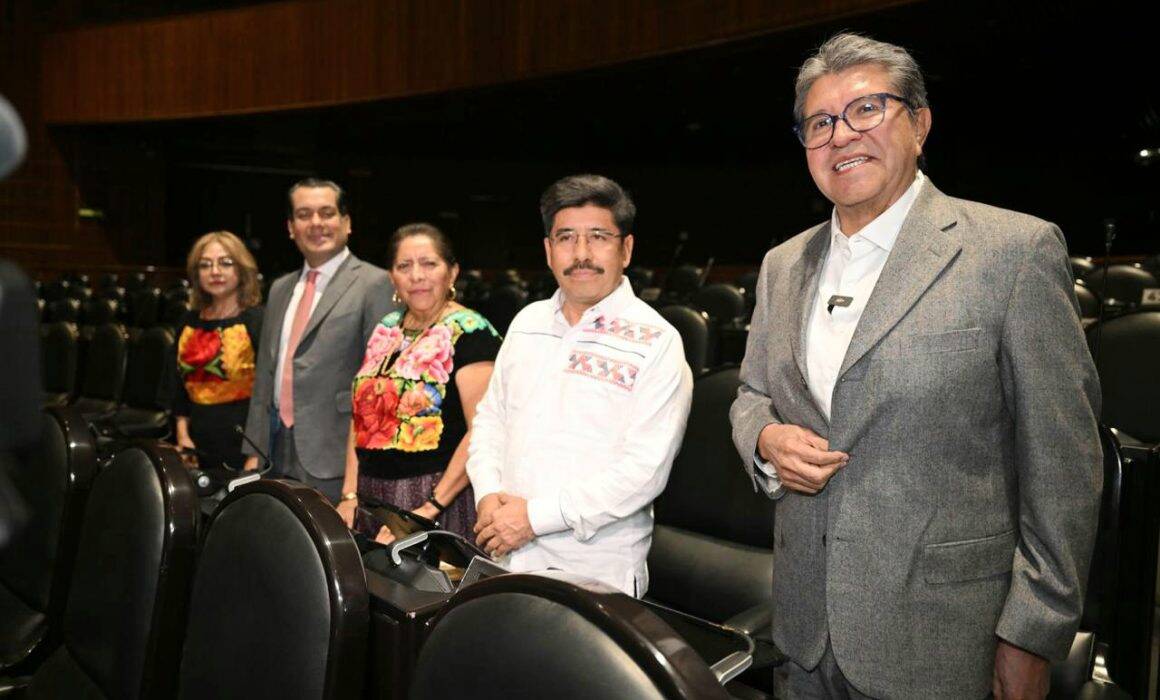 Hugo Aguilar va por recorte de salarios